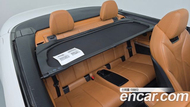BMW 4-Series 2018 — photo 11