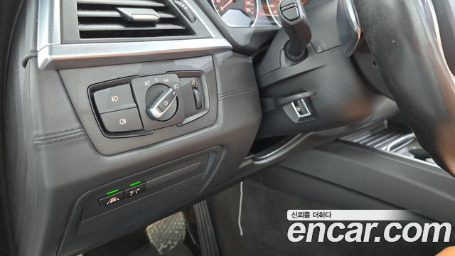 BMW 4-Series 2018 — photo 19
