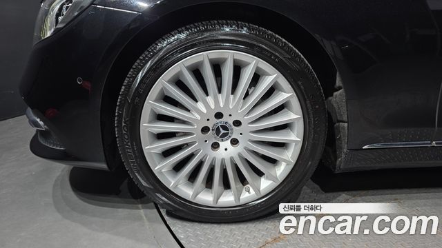 Mercedes-Benz S-Class 2019 — photo 5