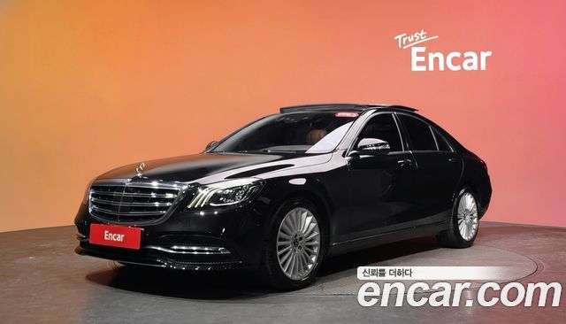 Mercedes-Benz S-Class 2019 — photo 1