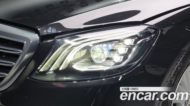 Mercedes-Benz S-Class 2019 — photo 8