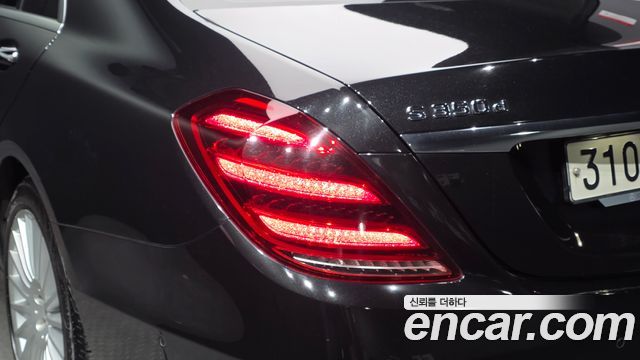 Mercedes-Benz S-Class 2019 — photo 9
