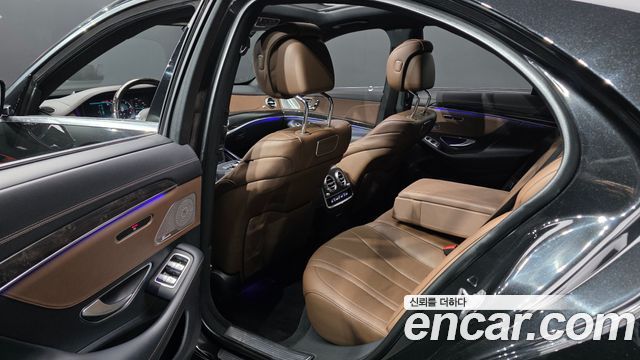 Mercedes-Benz S-Class 2019 — photo 16