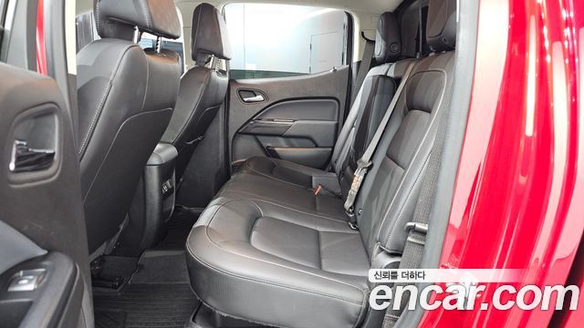 Chevrolet Korea Colorado 2021 — photo 18
