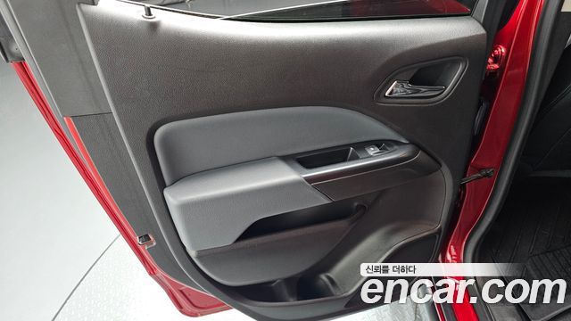 Chevrolet Korea Colorado 2021 — photo 15