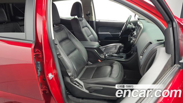 Chevrolet Korea Colorado 2021 — photo 16