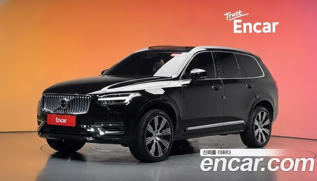 Volvo XC90 2023 — photo 1