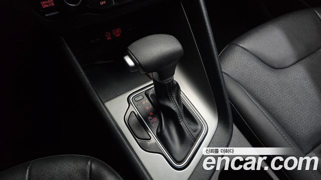 Kia Niro 2018 — photo 12