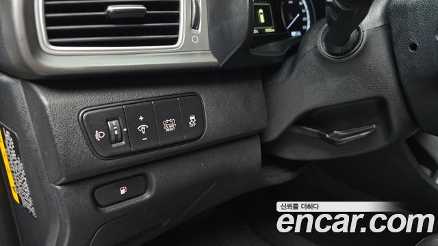 Kia Niro 2018 — photo 26