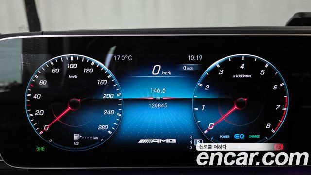 Mercedes-Benz GLE-Class 2022 — photo 11