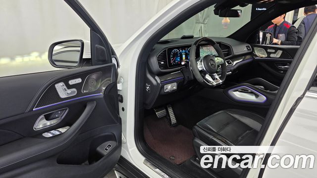 Mercedes-Benz GLE-Class 2022 — photo 13