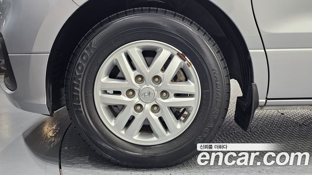 Hyundai Starex 2018 — photo 5
