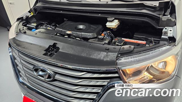 Hyundai Starex 2018 — photo 6