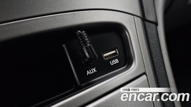 Hyundai Starex 2018 — photo 12