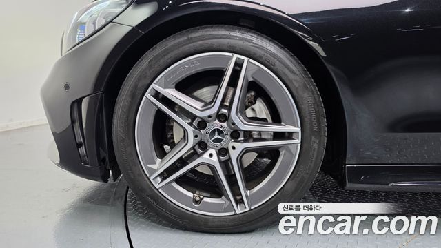 Mercedes-Benz C-Class 2021 — photo 5