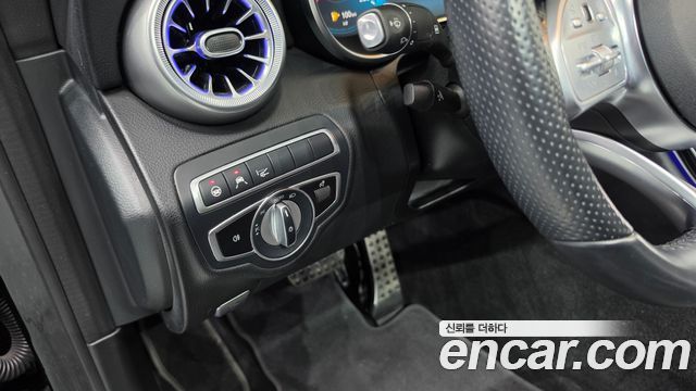 Mercedes-Benz C-Class 2021 — photo 18