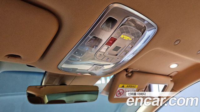 Genesis G90 2023 — photo 24