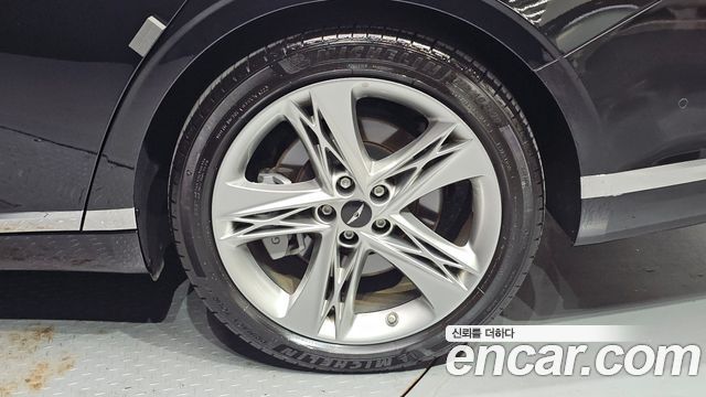 Genesis G90 2023 — photo 7