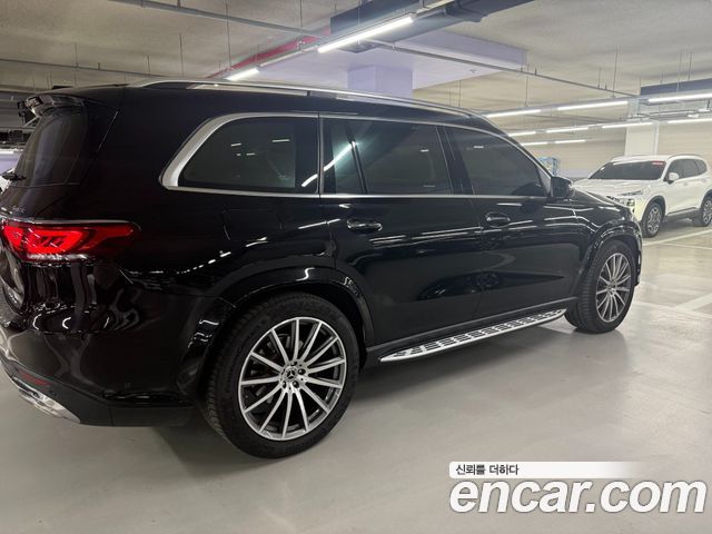 Mercedes-Benz GLS-Class 2022 — photo 2