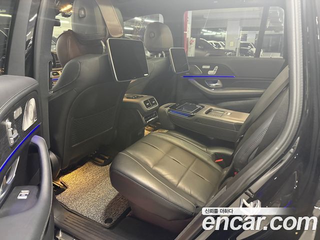 Mercedes-Benz GLS-Class 2022 — photo 11