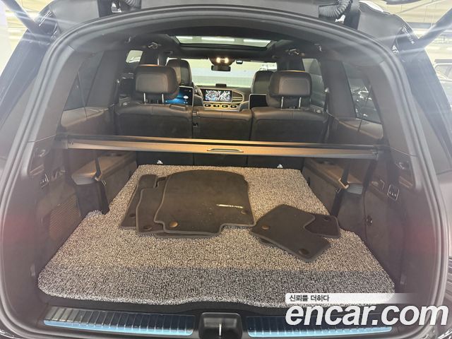 Mercedes-Benz GLS-Class 2022 — photo 19