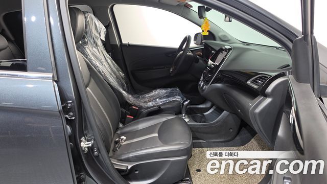 Chevrolet Korea Spark 2021 — photo 16