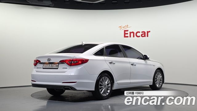 Hyundai Sonata 2016 — photo 2
