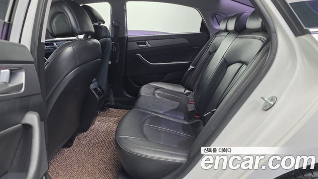 Hyundai Sonata 2016 — photo 18
