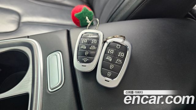 Hyundai Santafe 2021 — photo 21