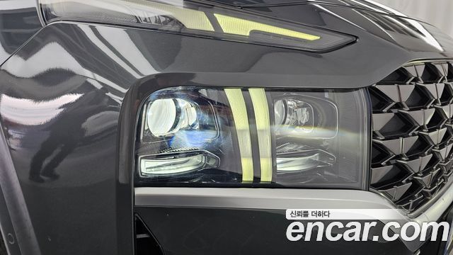 Hyundai Santafe 2021 — photo 8