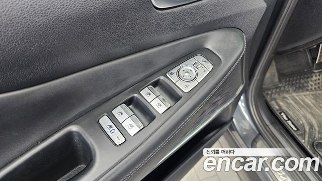 Hyundai Santafe 2021 — photo 30