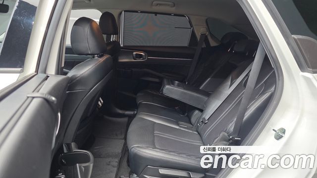 Kia Sorento 2021 — photo 12