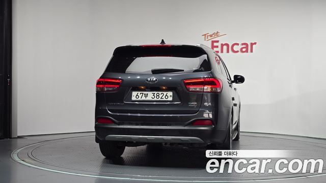 Kia Sorento 2015 — photo 4