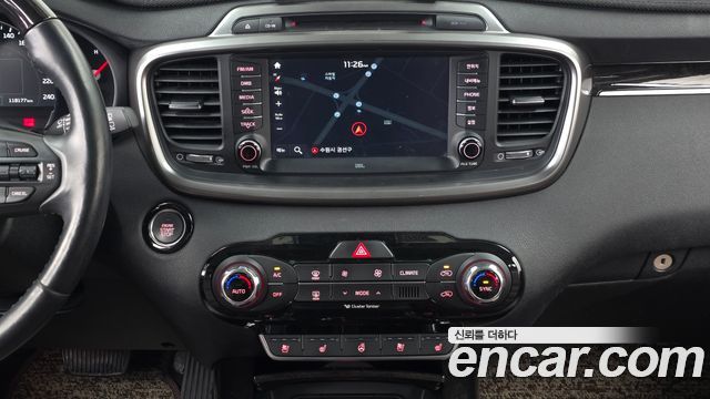Kia Sorento 2015 — photo 18