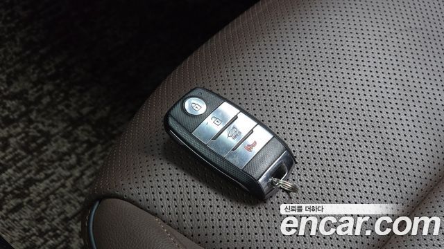 Kia Sorento 2015 — photo 22