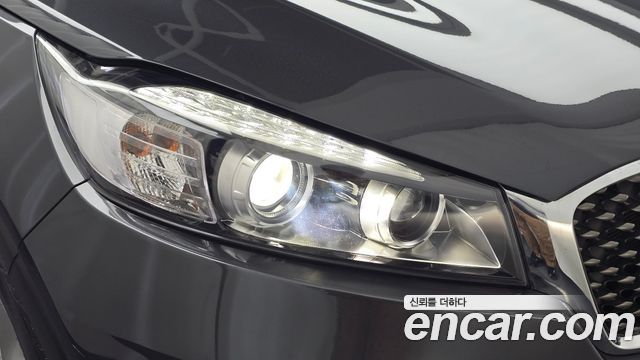 Kia Sorento 2015 — photo 8