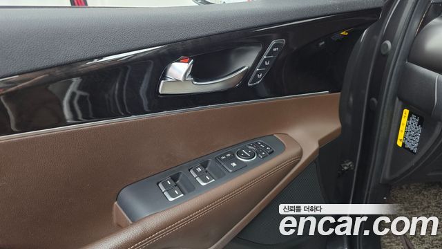 Kia Sorento 2015 — photo 30