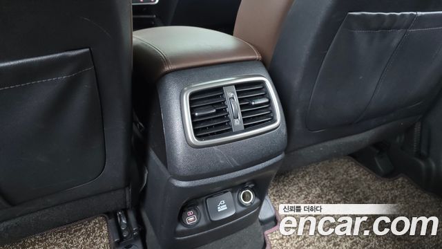 Kia Sorento 2015 — photo 31