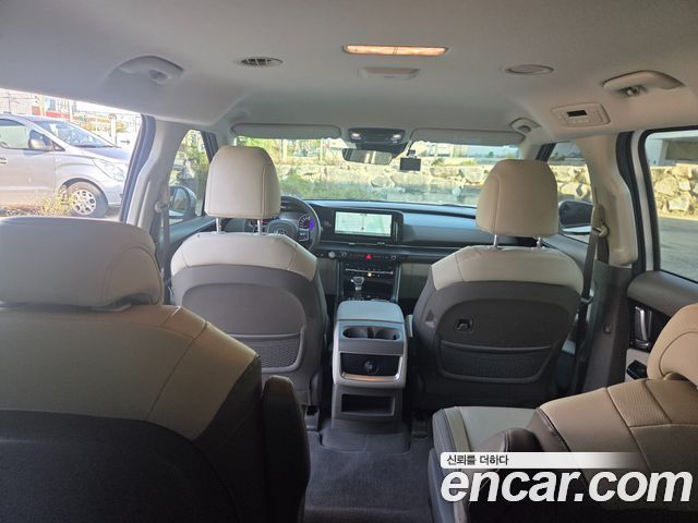 Kia Canival 2021 — photo 14