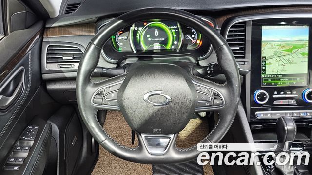Renault Korea SM6 2016 — photo 21