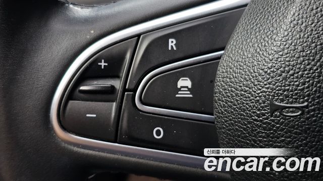 Renault Korea SM6 2016 — photo 22