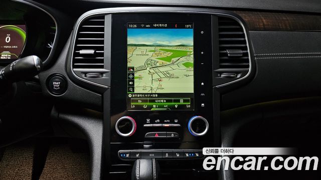 Renault Korea SM6 2016 — photo 23