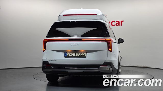 Kia Canival 2024 — photo 4