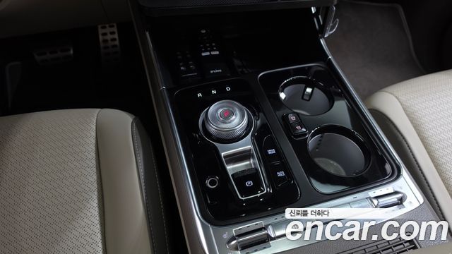 Kia Canival 2024 — photo 12