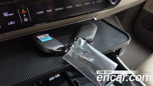 Kia Canival 2024 — photo 22