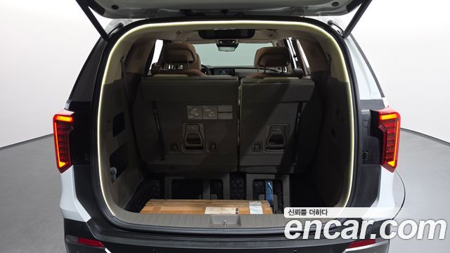 Kia Canival 2024 — photo 25