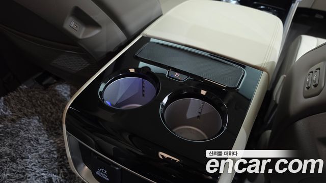 Kia Canival 2024 — photo 26