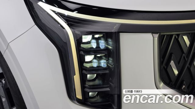 Kia Canival 2024 — photo 8