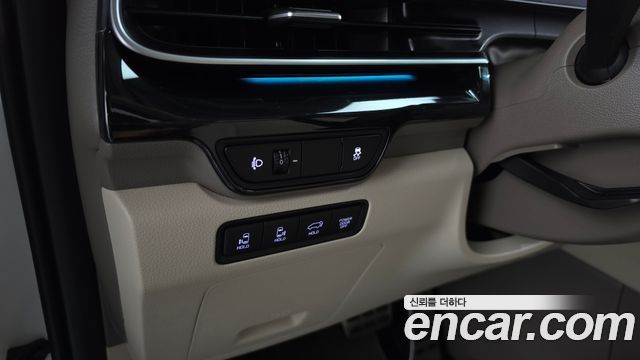 Kia Canival 2024 — photo 29