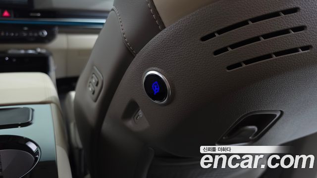 Kia Canival 2024 — photo 30